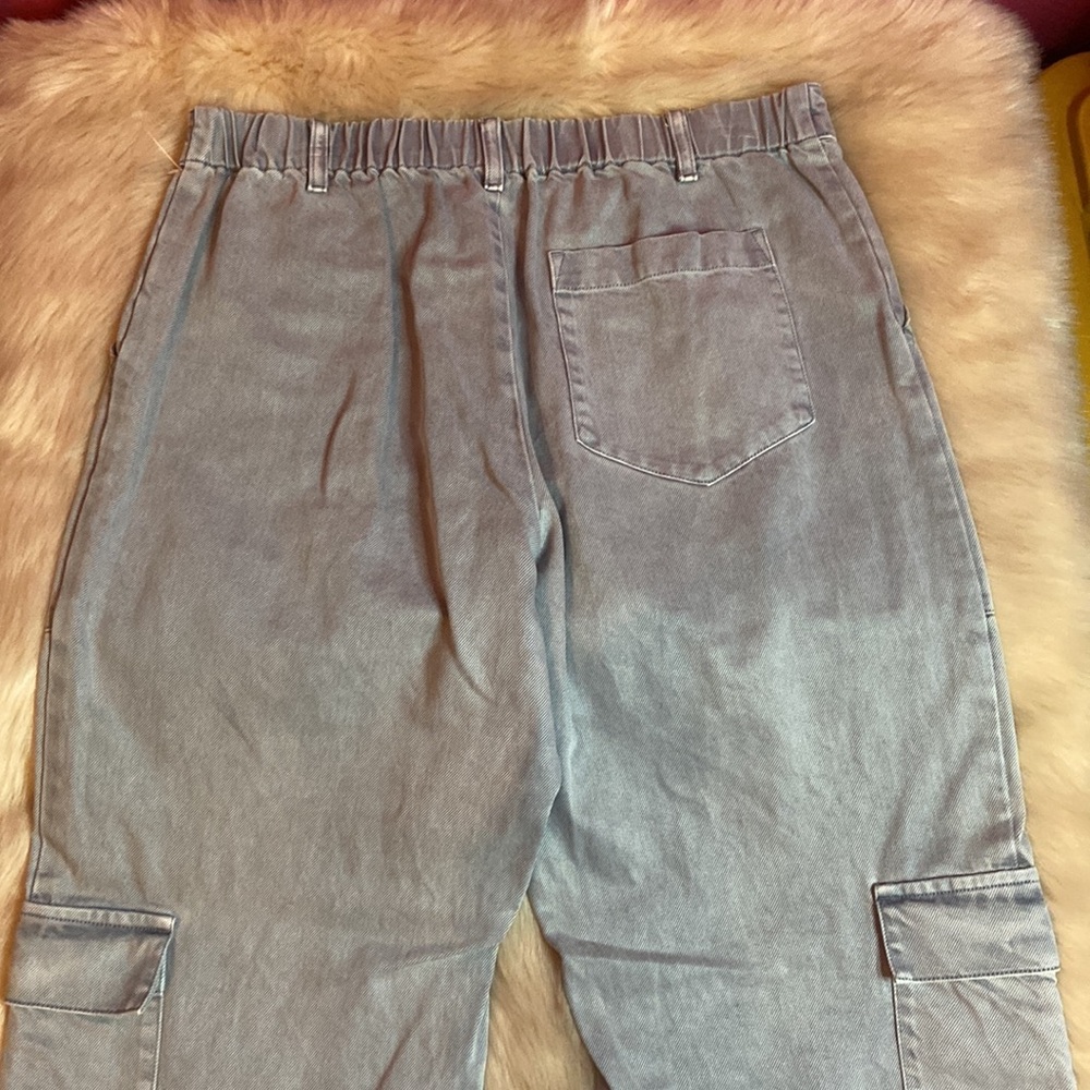 YGByiung fabulous & broke sz M - Picture 7 of 11